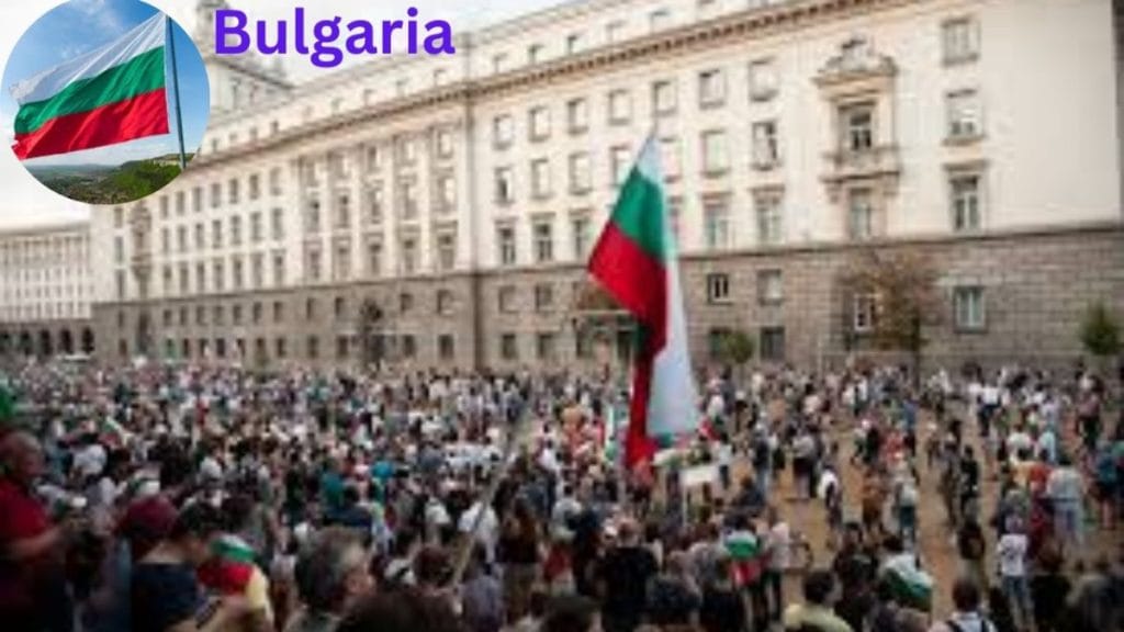 Bulgarian Parliament Speaker Nataliya Kiselova rejects President Rumen Radev’s call for a referendum on euro adoption