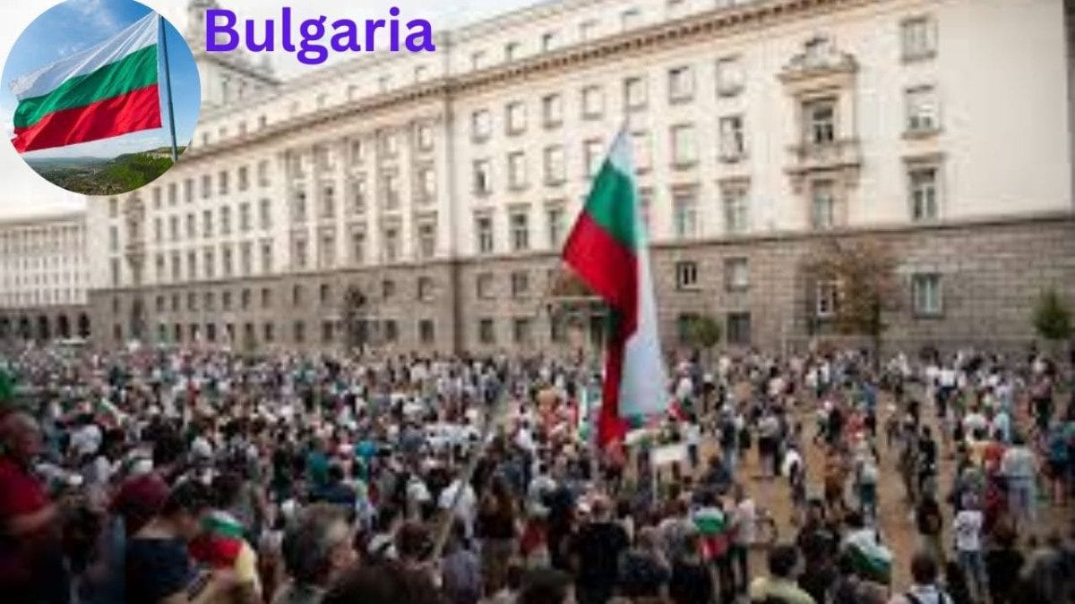 Bulgarian Parliament Speaker Nataliya Kiselova rejects President Rumen Radev’s call for a referendum on euro adoption